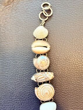 Charles Albert .950 Fine Sterling Silver Multi Sea Shell Bracelet